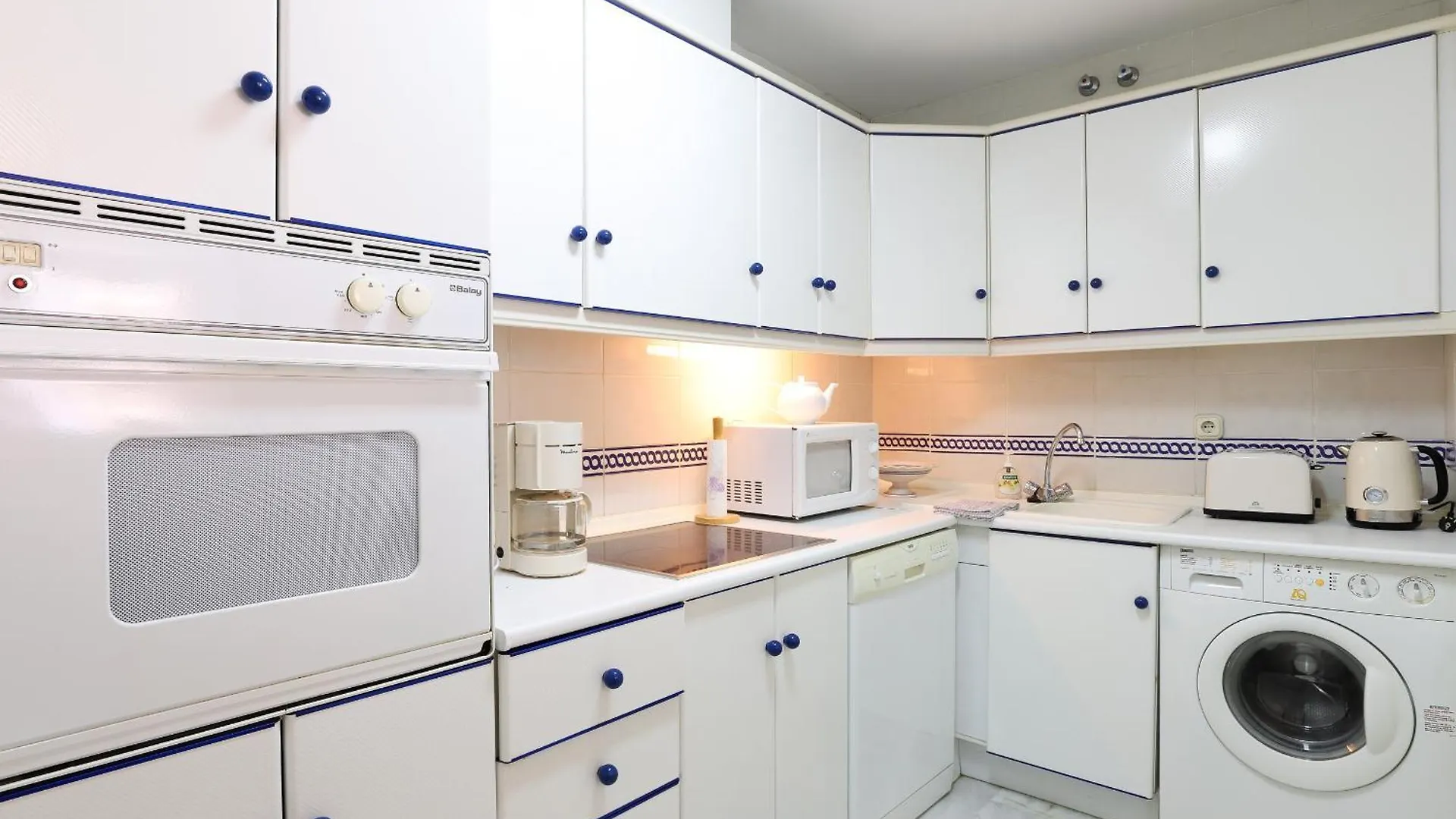 Apartment Fuengirola Beachfront - Dona Sofia Spain